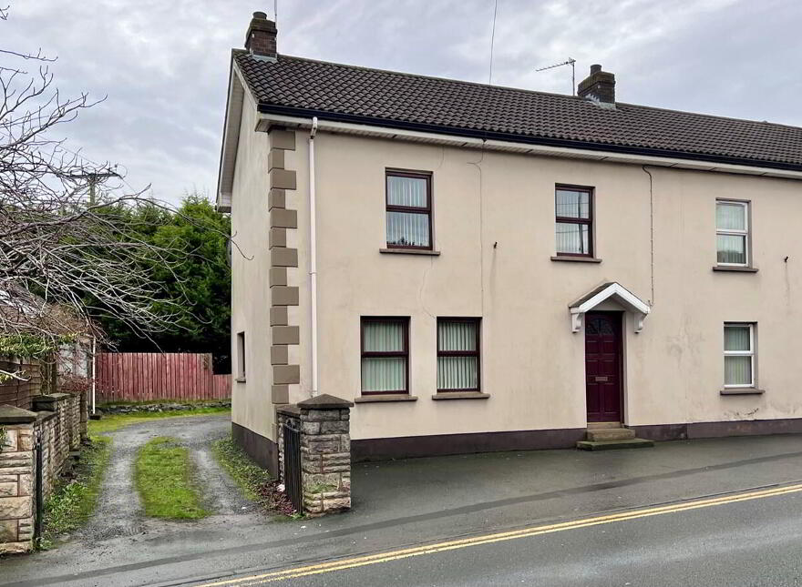5 Portadown Road, Tandragee, BT62 2BB photo