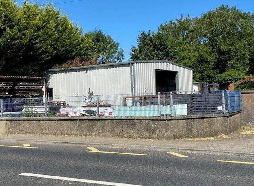 Clonroche Village, Clonroche, Y21W642