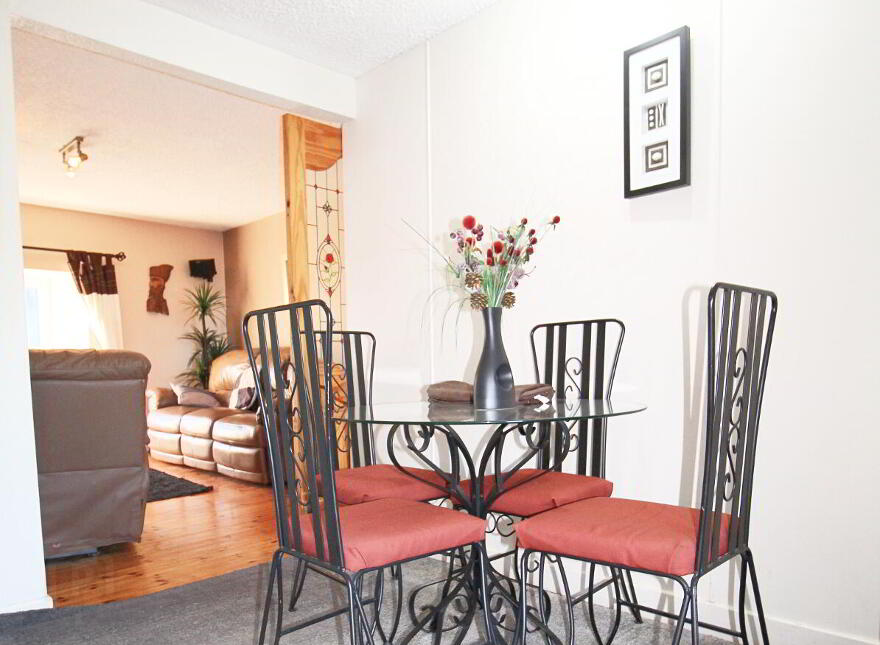 11 Mary Street, Dungarvan, Waterford