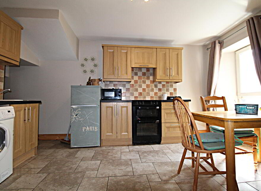 48/49 Mary Street, Dungarvan, Waterford
