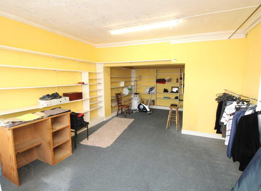 Main Street, Borrisokane, E45NX45