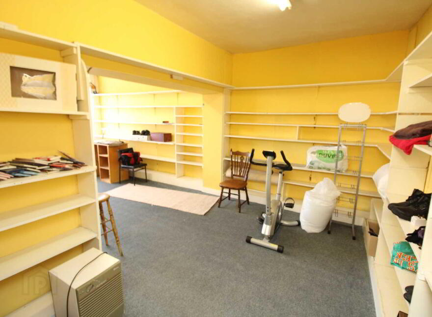 Main Street, Borrisokane, E45NX45