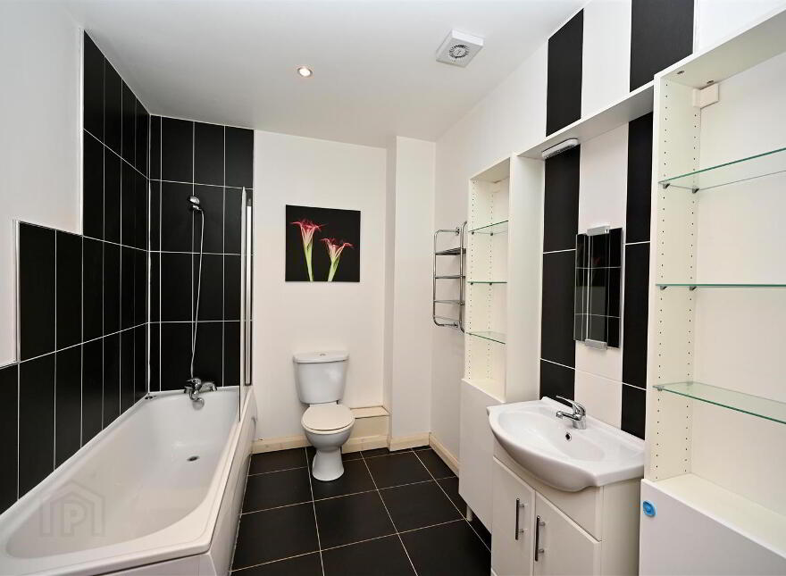 11 Garvey Mews, Lisburn, BT28 1BS