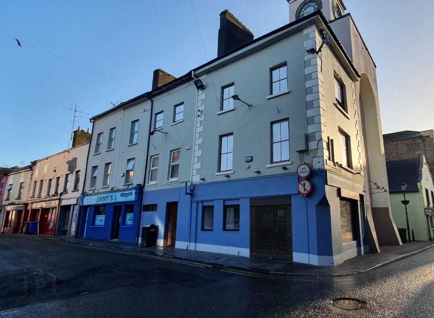 Sean Kelly Square, Carrick-On-Suir, E32PN23