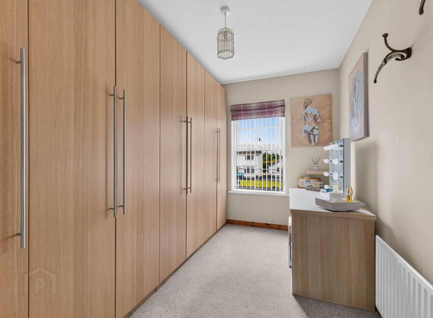 10 Villa Wood Road, Dromore, BT25 1LF