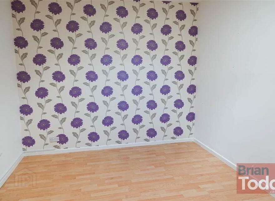 35a Point Street, Larne, BT40 1HU