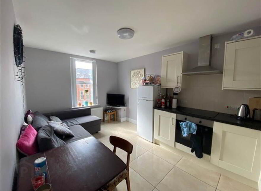 Flat 5, 118 Eglantine Avenue, Belfast, BT9 6EU