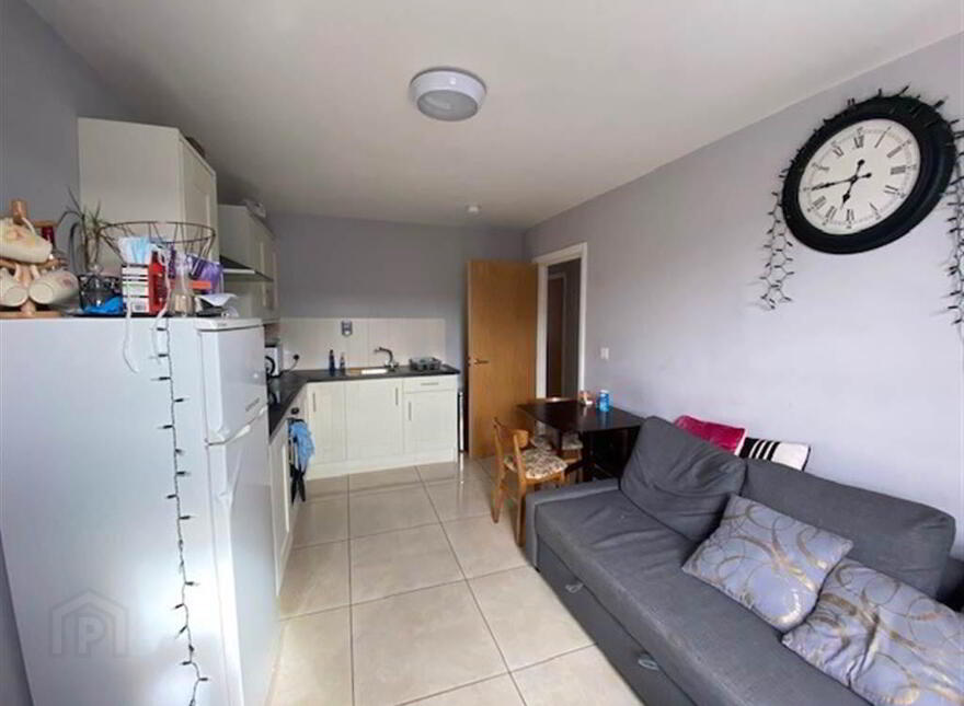 Flat 5, 118 Eglantine Avenue, Belfast, BT9 6EU