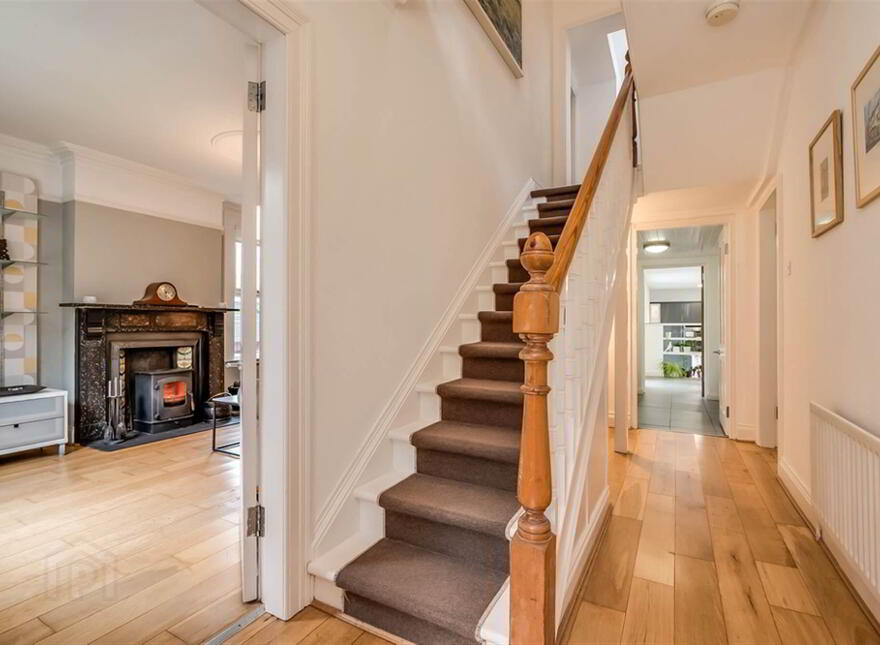 Parkdale, 45 Ballynahinch Road, Royal Hillsborough, BT26 6BB