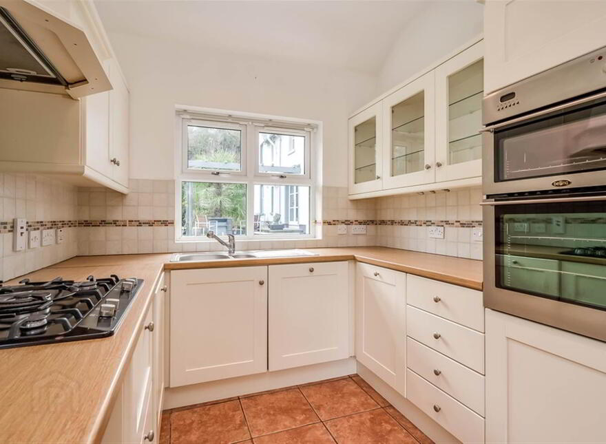 Parkdale, 45 Ballynahinch Road, Royal Hillsborough, BT26 6BB