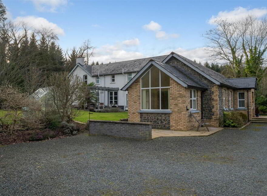 Parkdale, 45 Ballynahinch Road, Royal Hillsborough, BT26 6BB