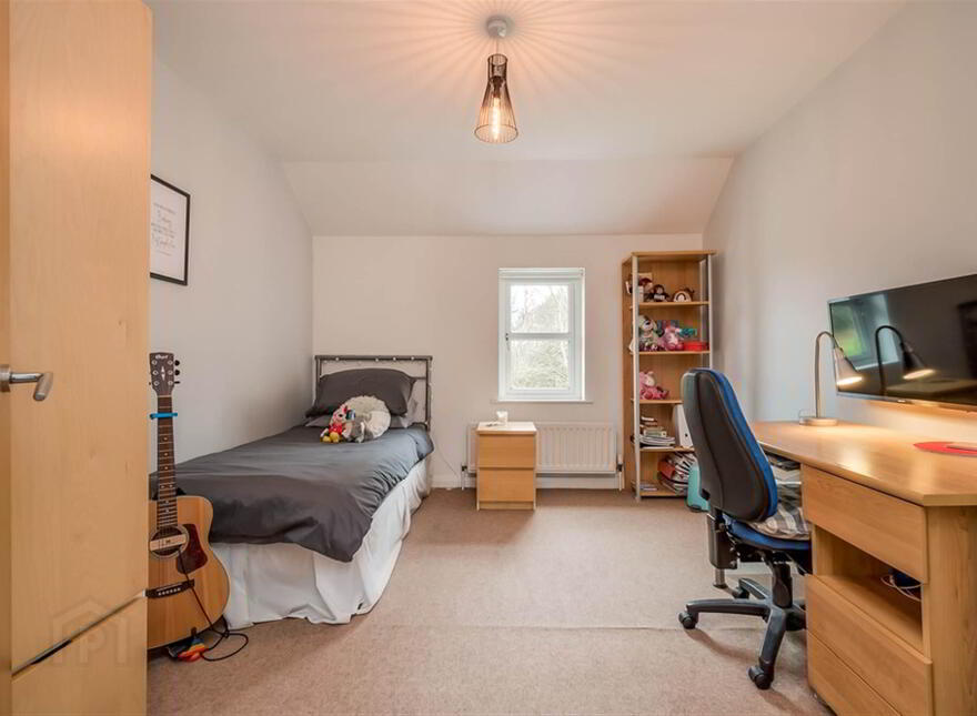Parkdale, 45 Ballynahinch Road, Royal Hillsborough, BT26 6BB