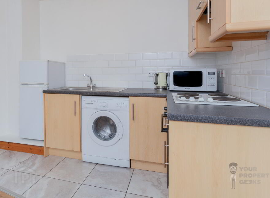 Apt 1 150 Larkfield Road, Belfast, BT4 1QF