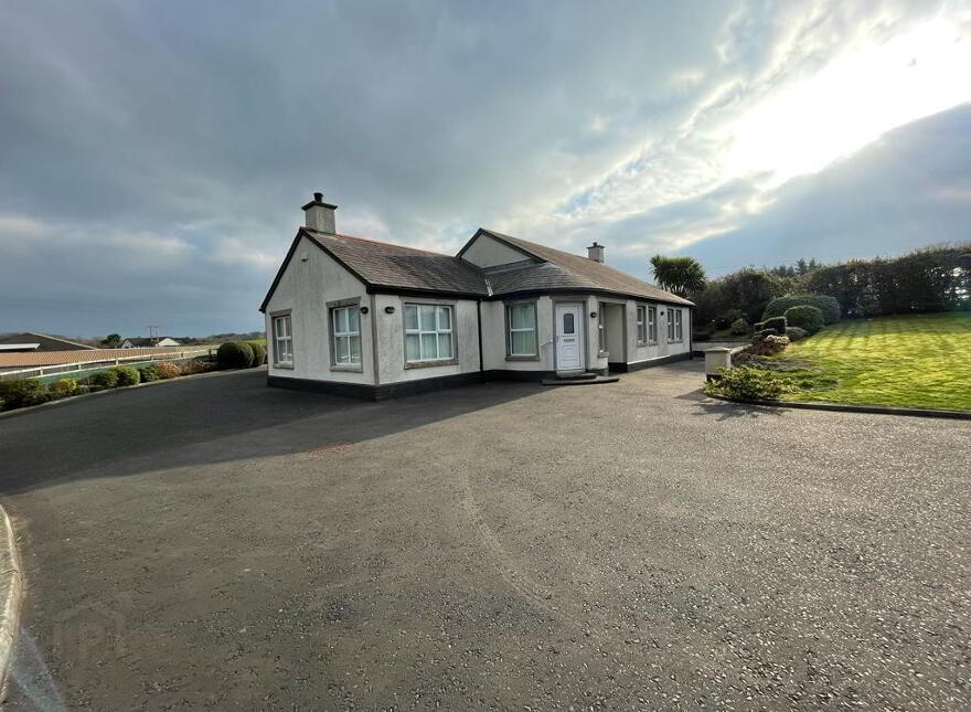 71 Donaghadee Road, Groomsport, Bangor, BT19 6LH