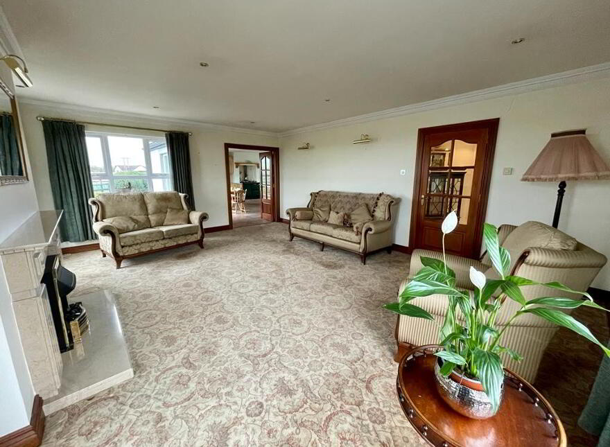 71 Donaghadee Road, Groomsport, Bangor, BT19 6LH