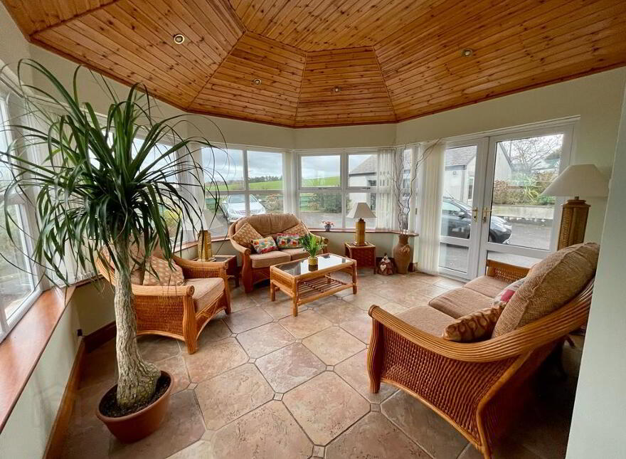 71 Donaghadee Road, Groomsport, Bangor, BT19 6LH