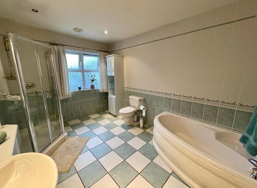 71 Donaghadee Road, Groomsport, Bangor, BT19 6LH