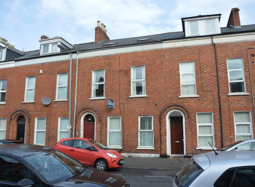 Flat 2 - 111 Fitzroy Avenue, Belfast, BT7 1HU photo