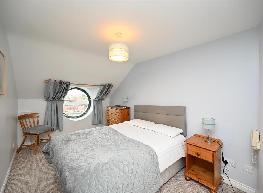 25 St. Georges Harbour, Belfast, BT1 3SG