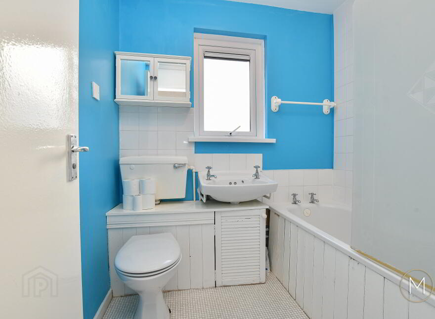 39g Greenpark Drive, Antrim, BT41 4EW