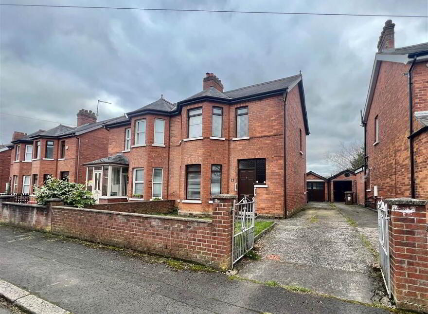Property For Sale in Ravenhill Road Area, Belfast PropertyPal