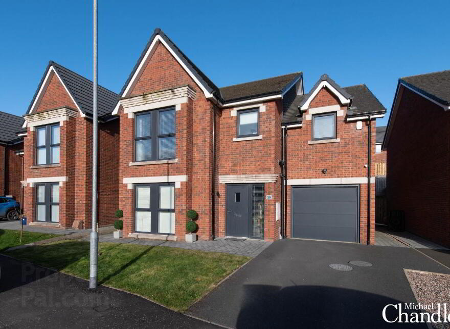 39 Baronsgrange Park photo