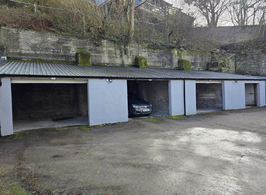 29 Chamberlain Street, Garages, Derry, BT48 6LR