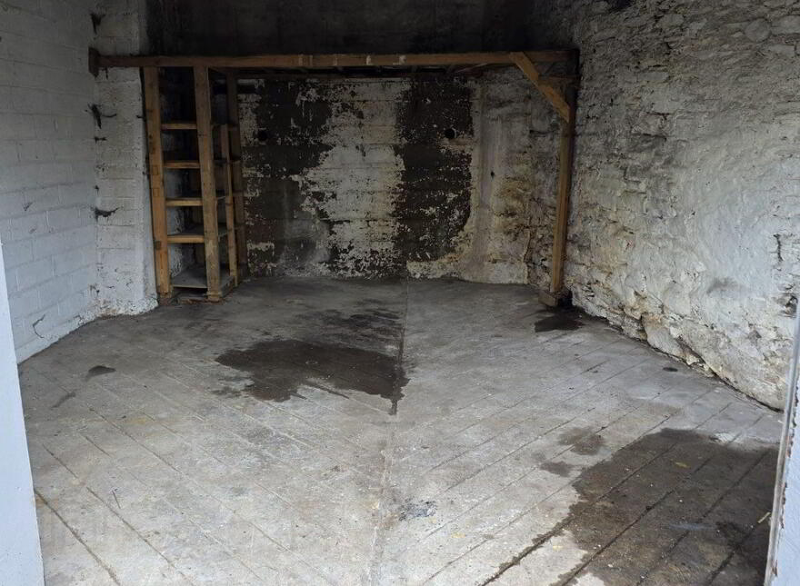 29 Chamberlain Street, Garages, Derry, BT48 6LR