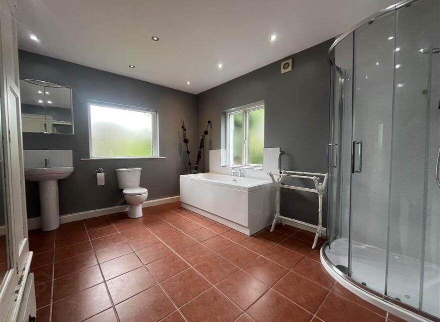 Summerhill, 16 Galwally Avenue, Church Road, Belfast, BT8 7AJ