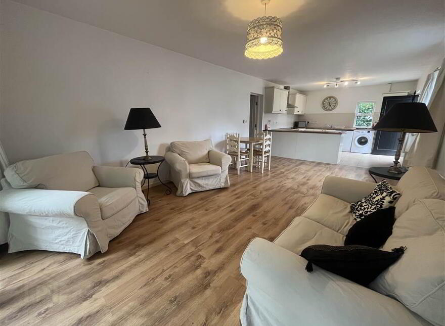 Summerhill, 16 Galwally Avenue, Church Road, Belfast, BT8 7AJ