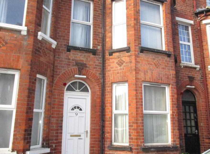 Sandymount Street, Stranmillis, Belfast, BT9 5DP