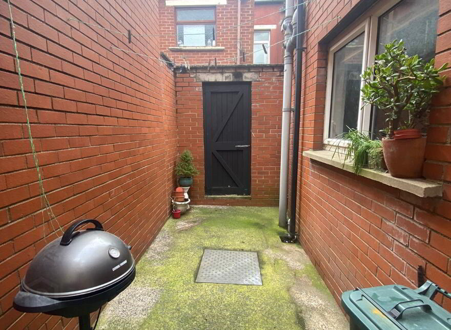 37 My Ladys Road, Belfast, BT6 8BZ