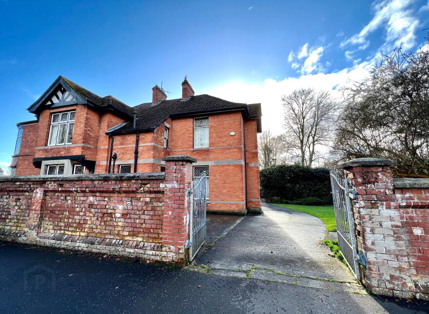 Hinton House, 1 Clooney Park West, Limavady Road, L'Derry, BT47 6LA