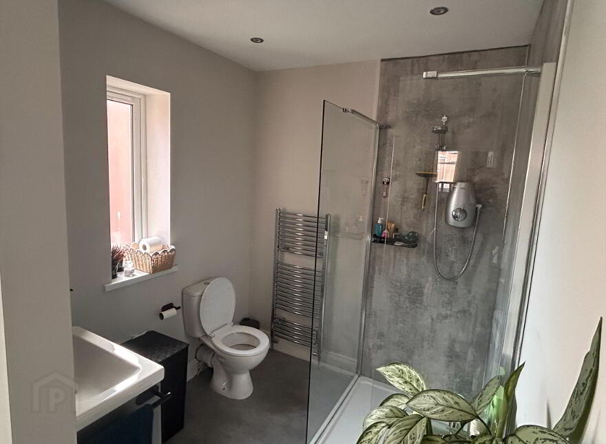 11 Haywood Avenue, Ormeau Road, Belfast, BT7 3EU