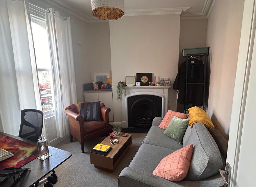 11 Haywood Avenue, Ormeau Road, Belfast, BT7 3EU