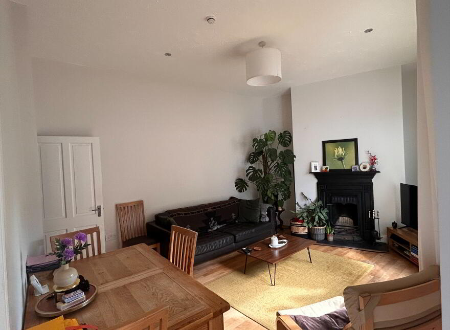 11 Haywood Avenue, Ormeau Road, Belfast, BT7 3EU