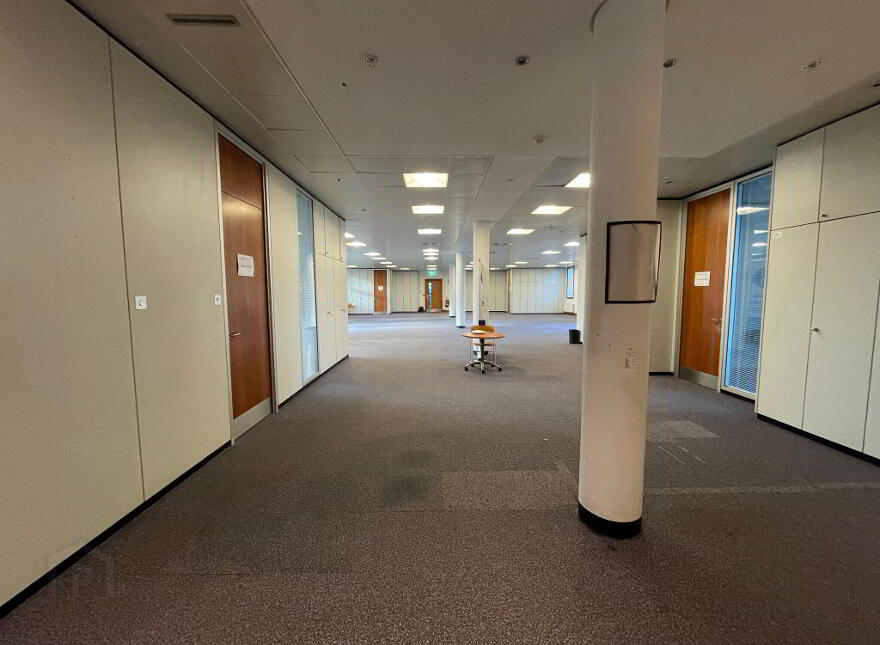 1 Ground Floor Suite, Bradford Court, Galwally 0, Belfast, BT8 6RB