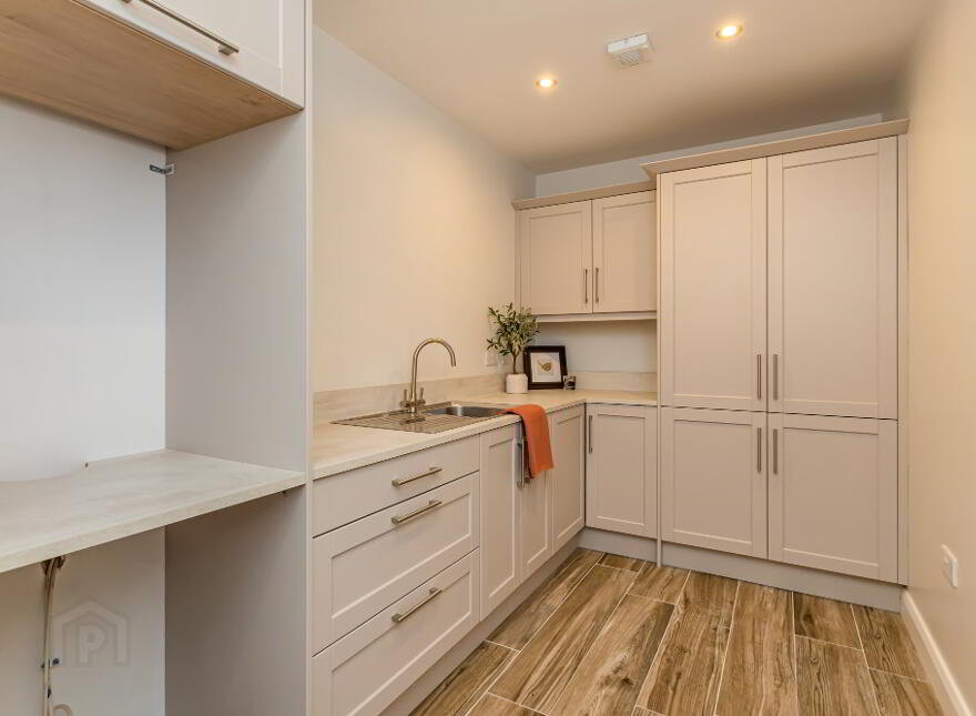 Apartment, Coastguard Apartments, Ferry Quarter, Shore Road, Strangford, BT30 7GT