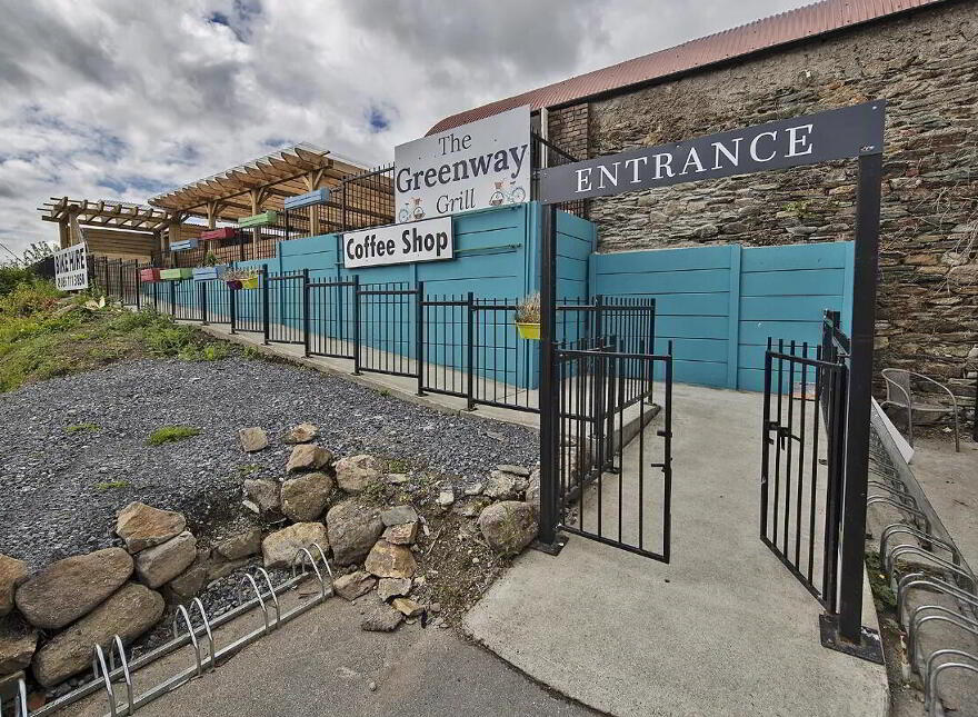 Main Street, Kilmacthomas, X42YY29