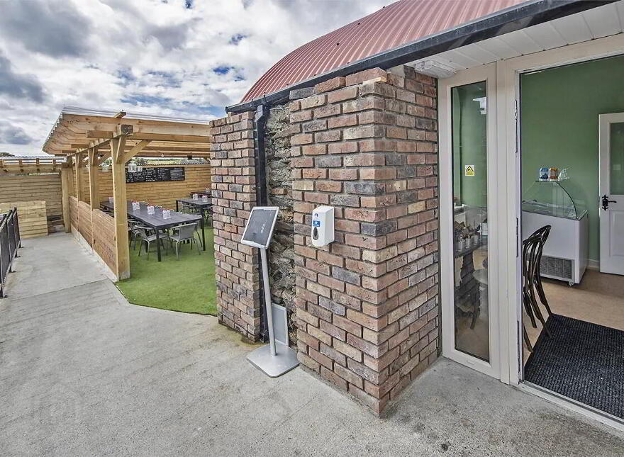 Main Street, Kilmacthomas, X42YY29