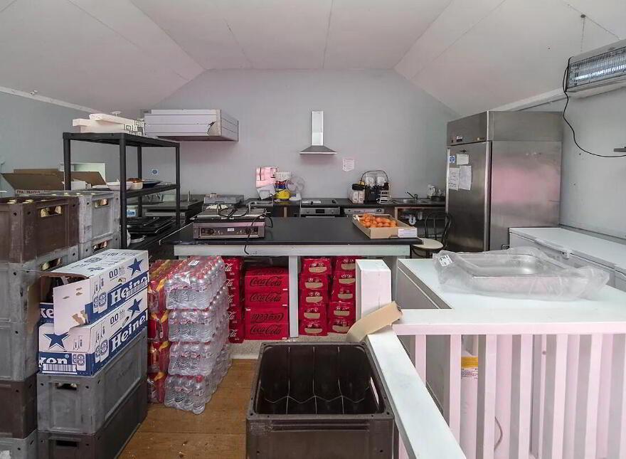 Main Street, Kilmacthomas, X42YY29