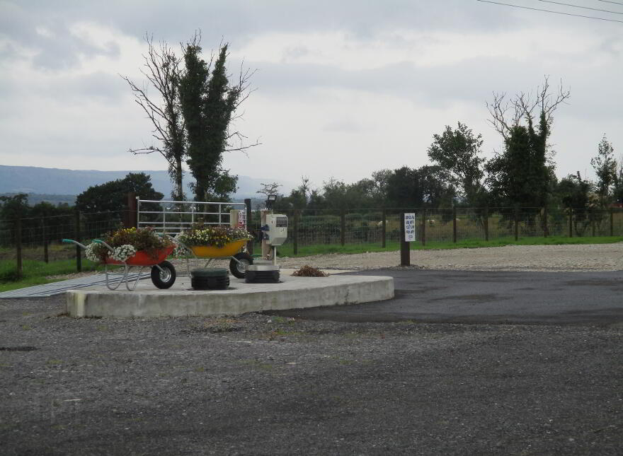 Motorhome Site, Clonaweel, Kesh, Enniskillen, BT93 8DD