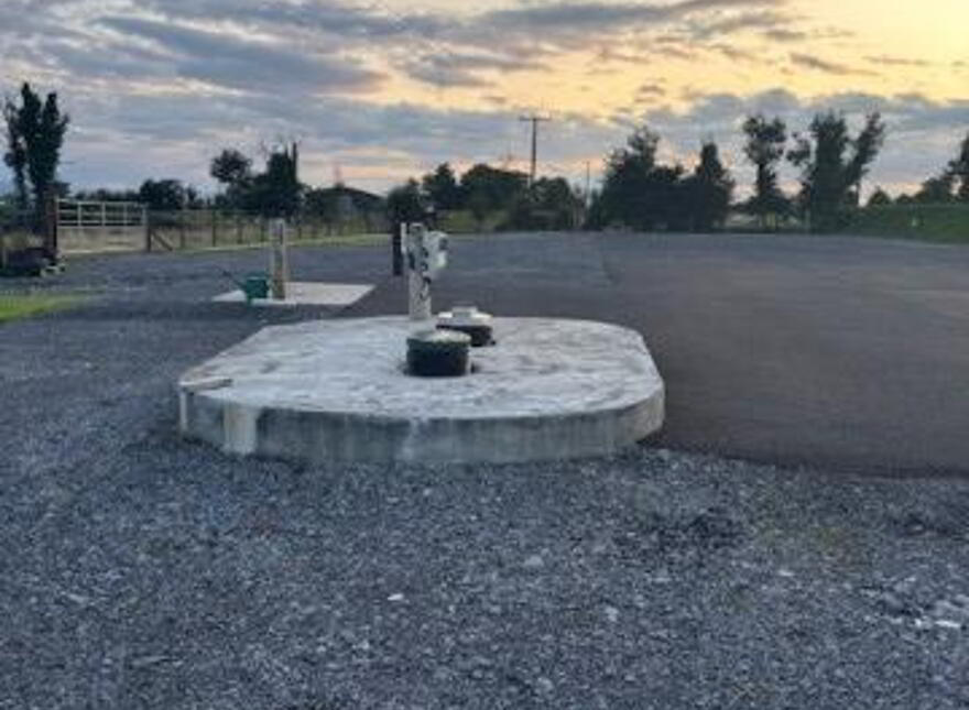 Motorhome Site, Clonaweel, Kesh, Enniskillen, BT93 8DD
