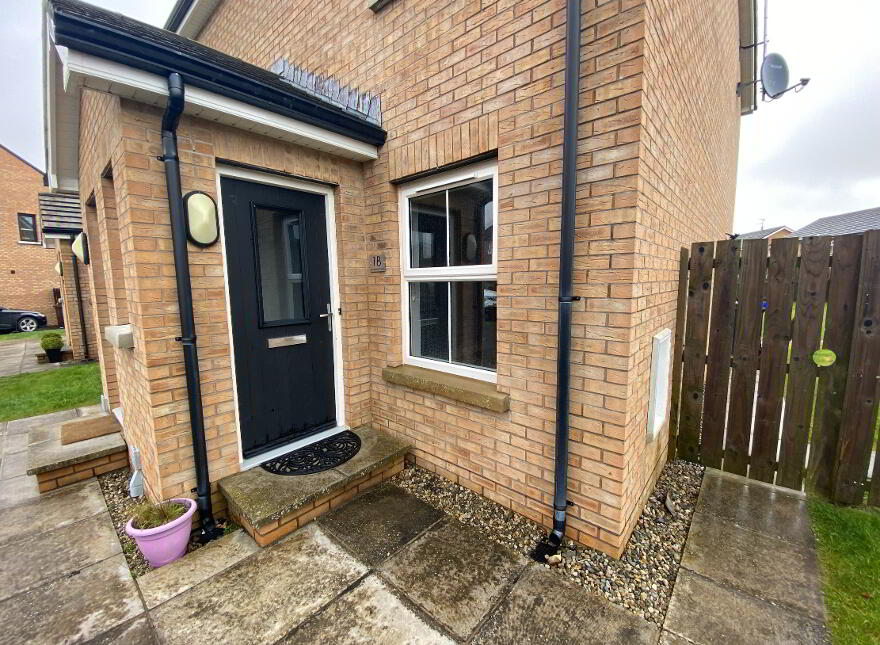 1b Rocksfield View, Crossgar, BT30 9GG
