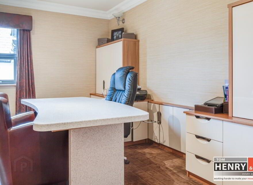 15 Bush Road, Dungannon, BT71 6QE