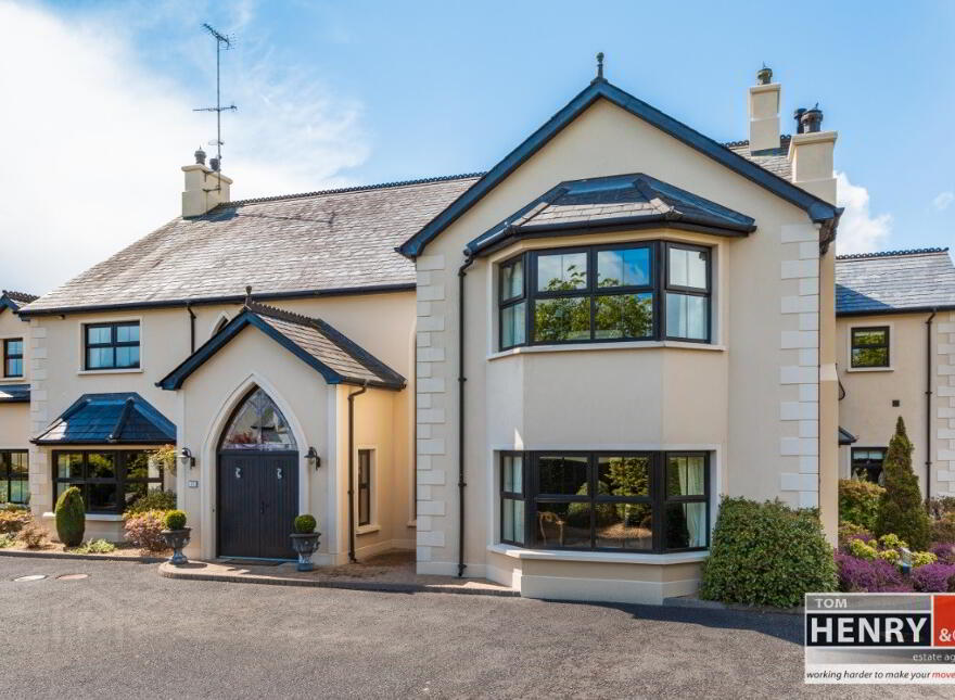 15 Bush Road, Dungannon, BT71 6QE