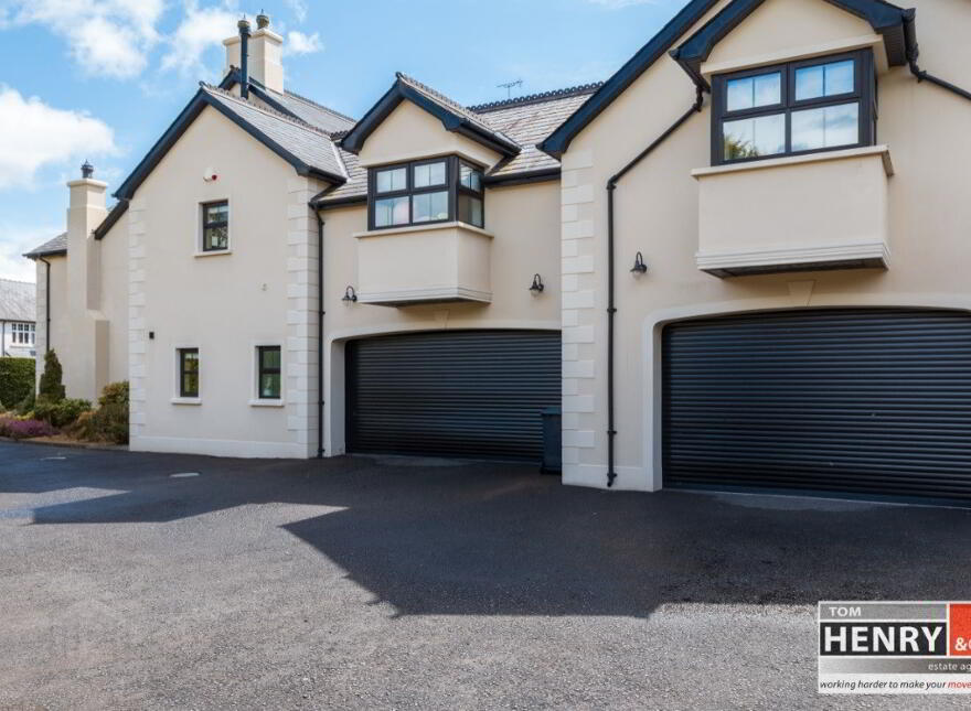 15 Bush Road, Dungannon, BT71 6QE