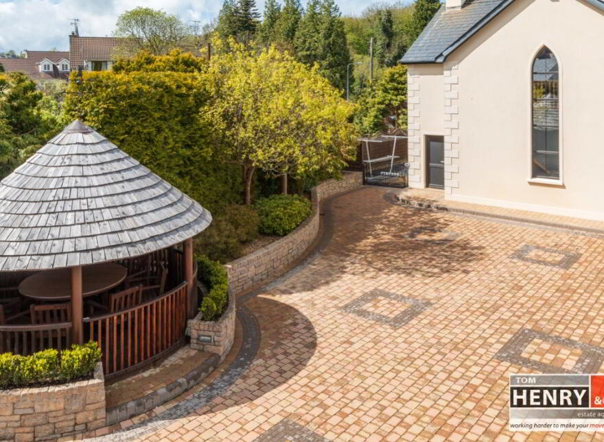 15 Bush Road, Dungannon, BT71 6QE
