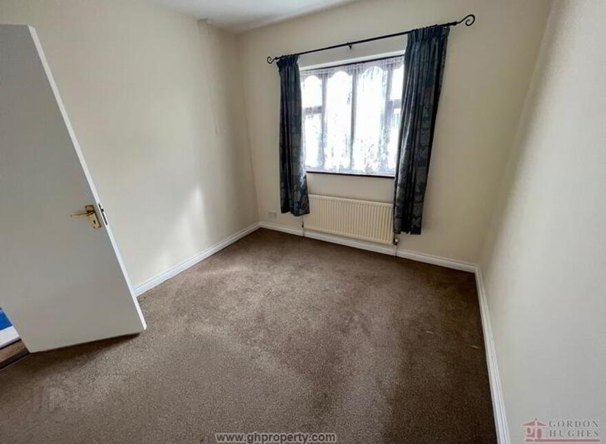 4 Marie Mount Grove, Church Street, Ballinamore, N41CX81