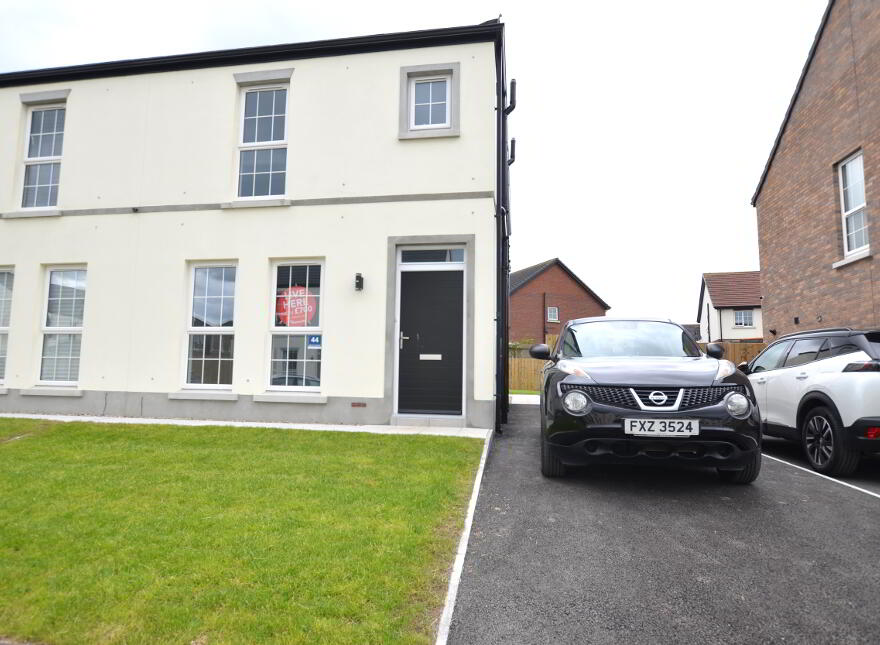 The Clarendon, South Lake Park, Lurgan, Portadown, Craigavon